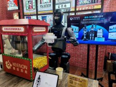 2024年诺贝尔物理学得从杰弗里·辛顿正在大会揭